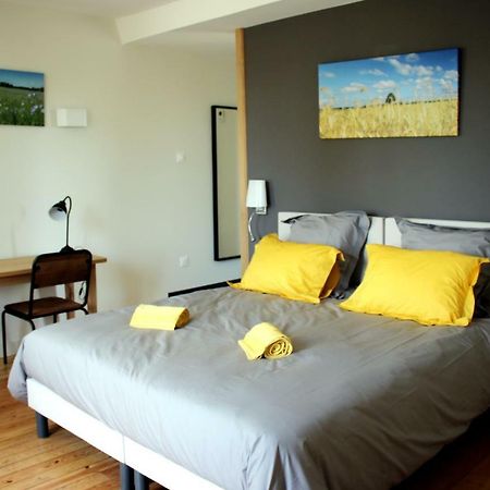 Safraniere De La Venelle Du Moulin Bed & Breakfast Jort Екстериор снимка