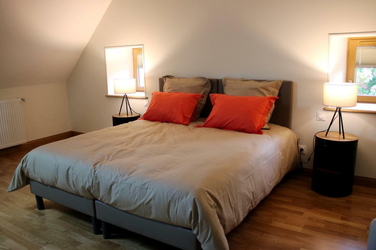 Safraniere De La Venelle Du Moulin Bed & Breakfast Jort Екстериор снимка